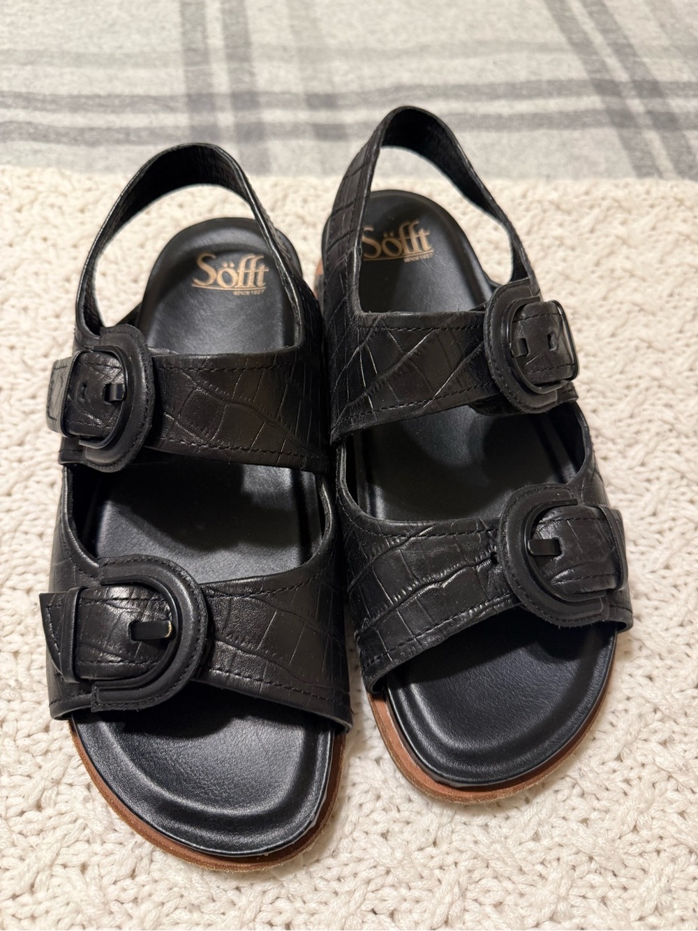 Sofft Womens Size 7/5M Adalia Croc Embossed Black Suede Leather Shoes Sandals